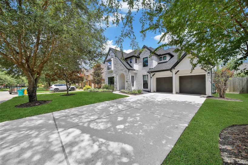 Photo of 142 Pronghorn Place, Montgomery, TX 77316