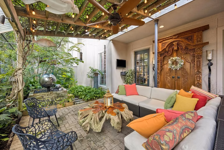 Photo of 2906 Mid Lane, Houston, TX