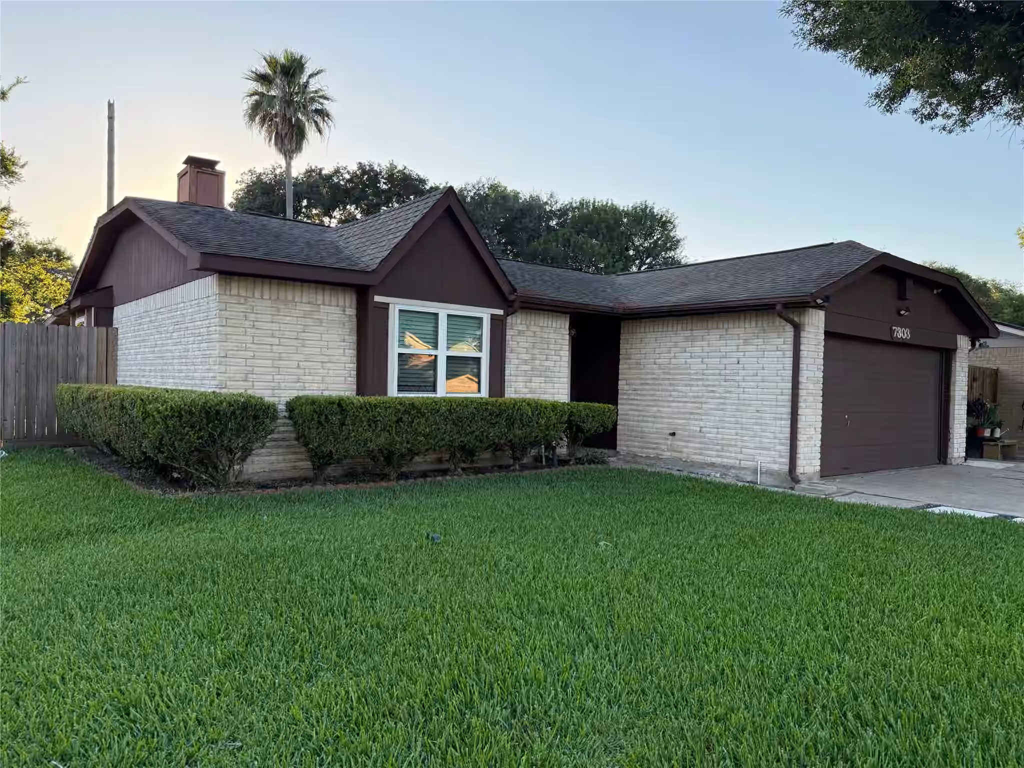 Photo of 7303 Millbrae Lane, Houston, TX