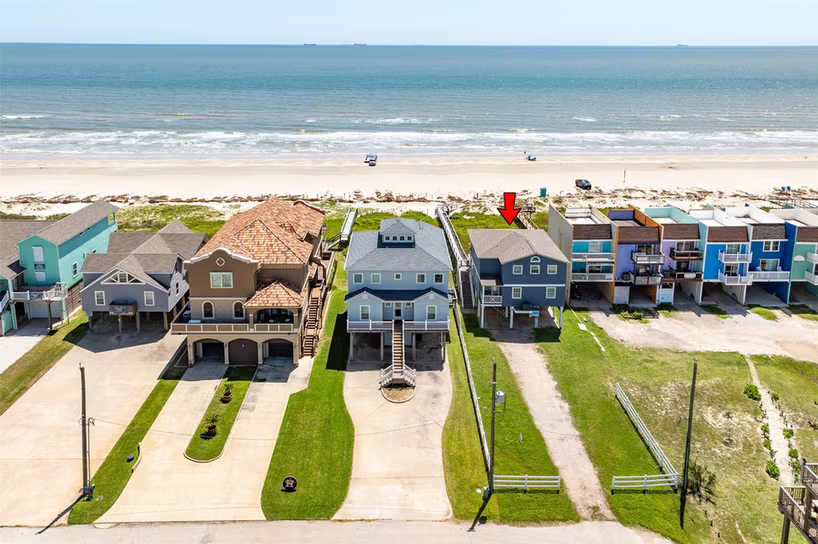 Photo 3 of 115 Southwind Drive, Surfside Beach, TX