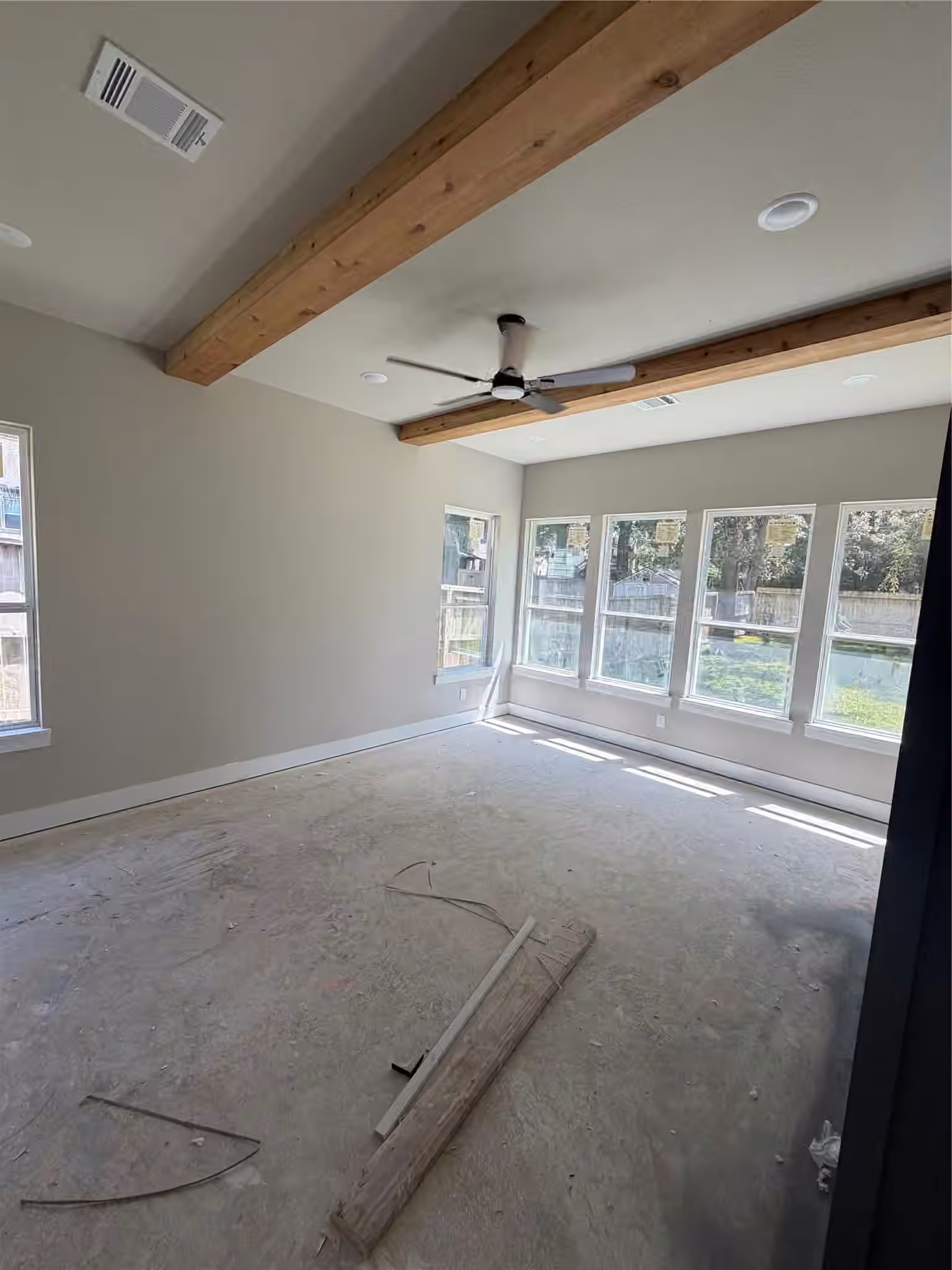 Photo 7 of 14209 Jamaica Circle, Willis, TX