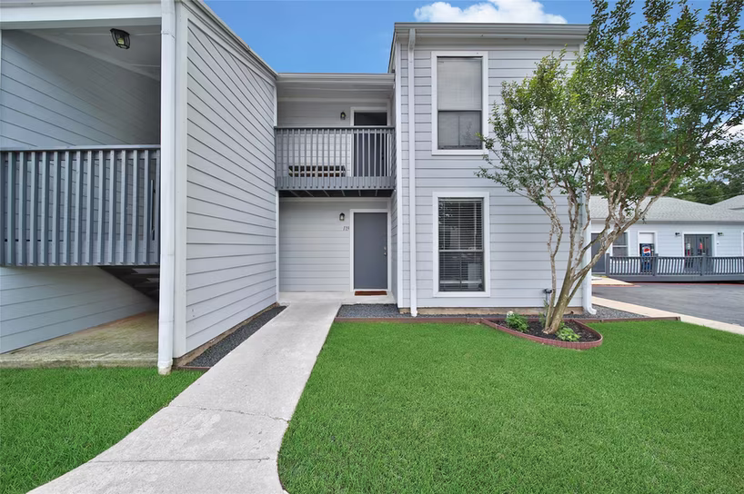 Photo 2 of 13151 Walden Road 119, Montgomery, TX