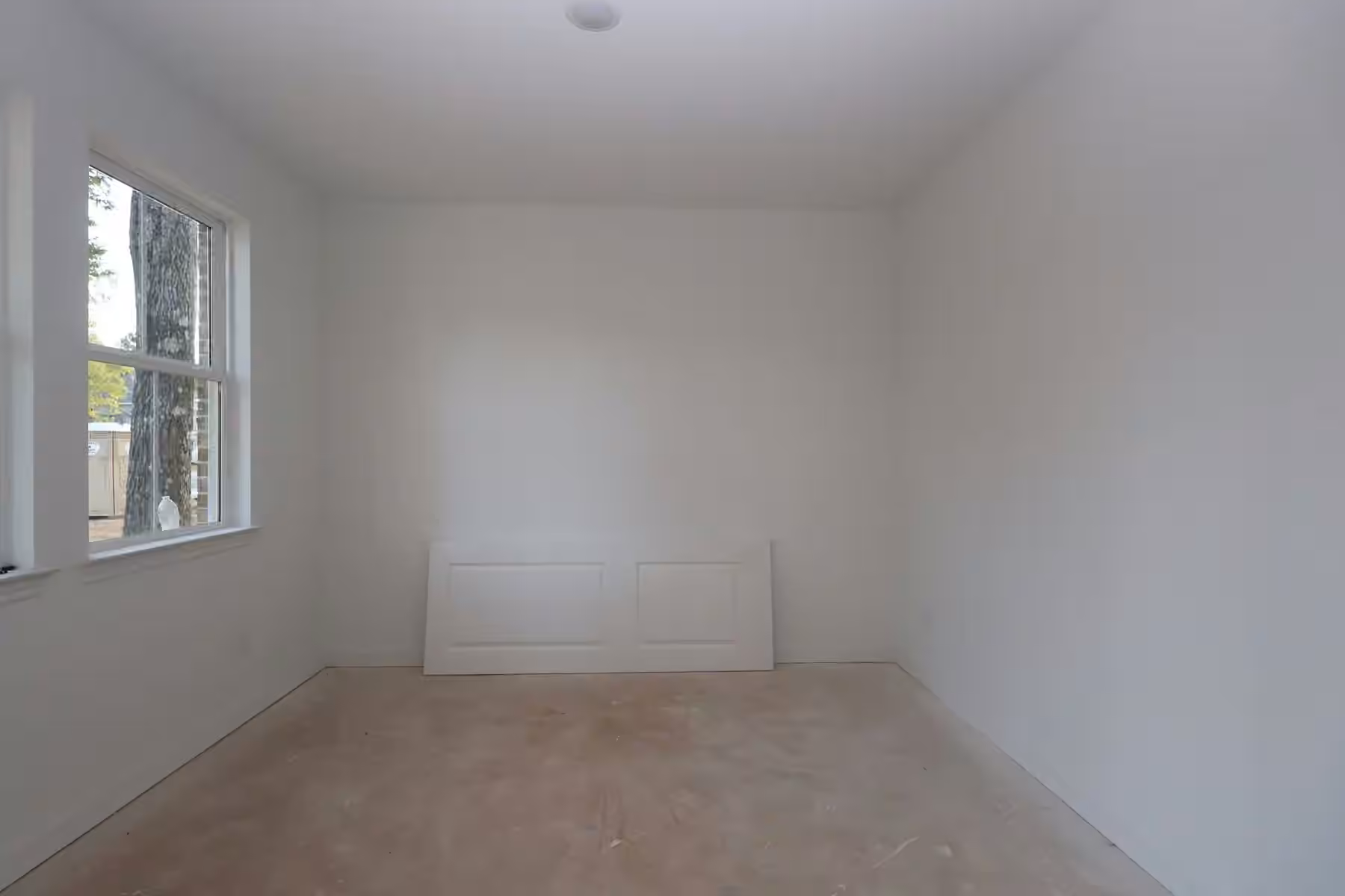 Photo 4 of 13729 Pamela Belle Path, Conroe, TX
