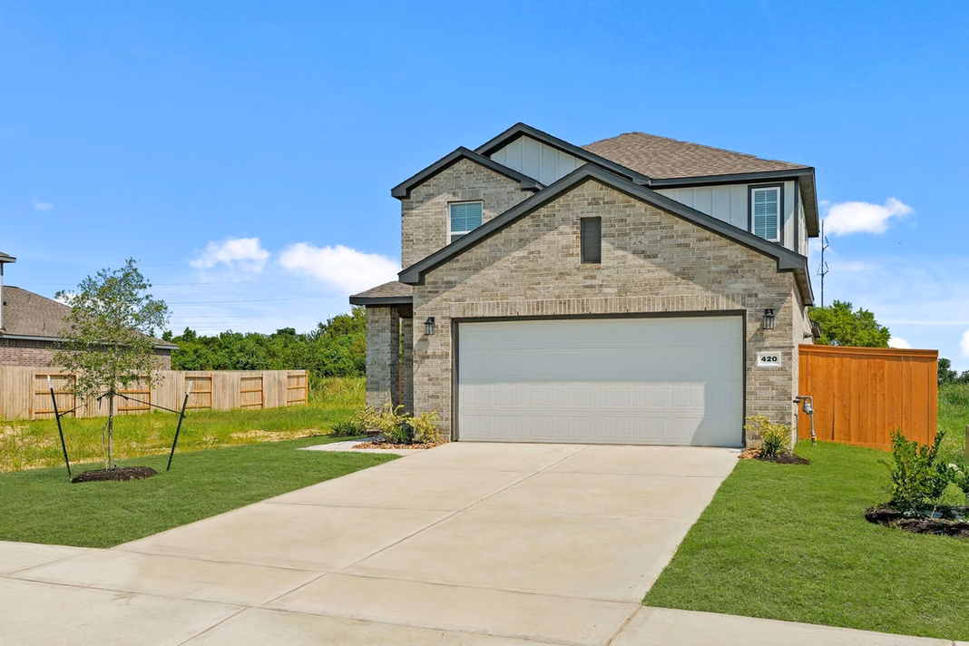 Photo of 420 Long Branch Drive, Dayton, TX 77535