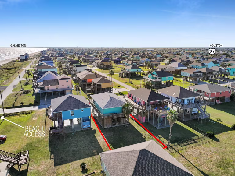 Photo 3 of 778 Wommack, Crystal Beach, TX