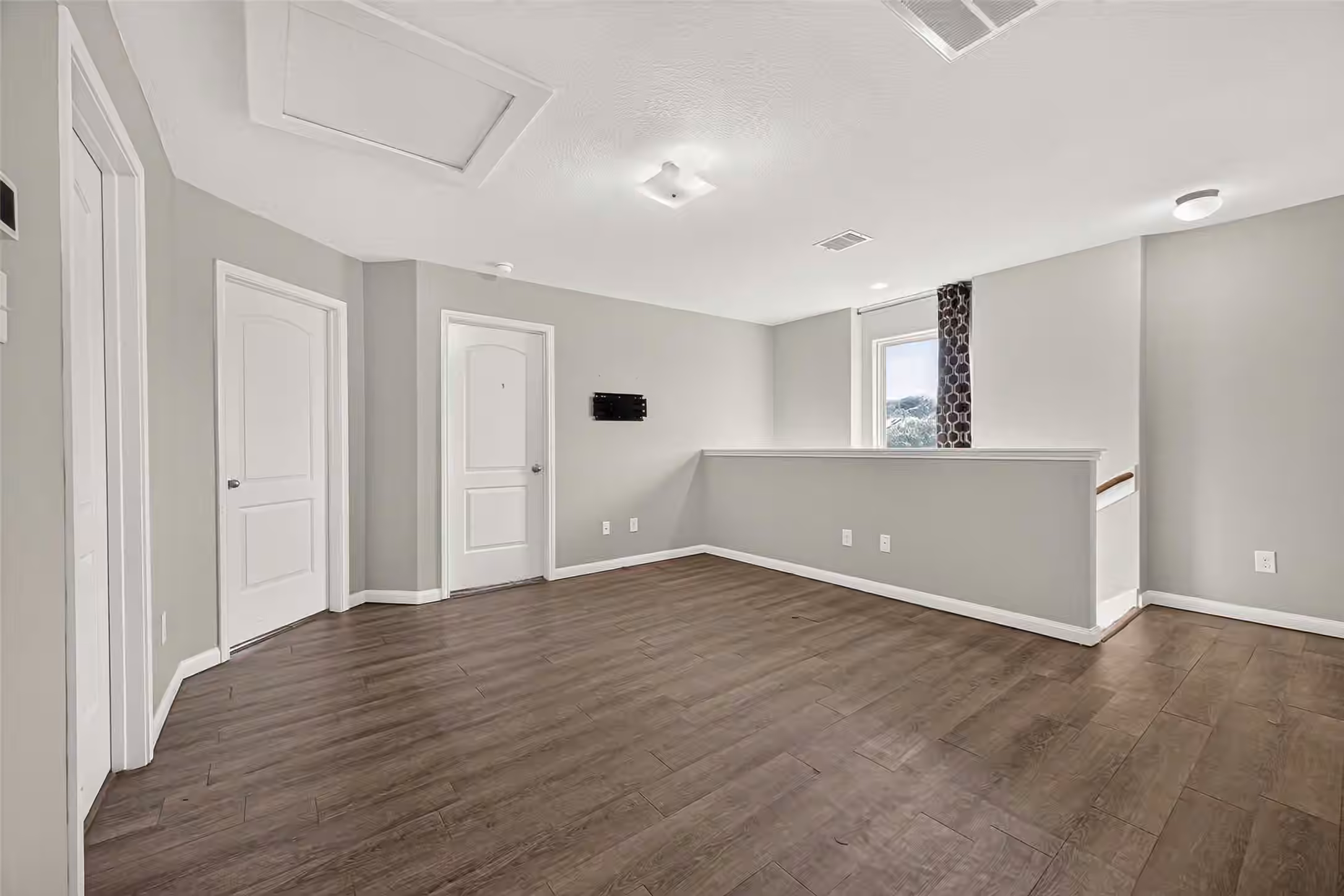 Photo 6 of 12042 Powderhorn Lane, Pinehurst, TX