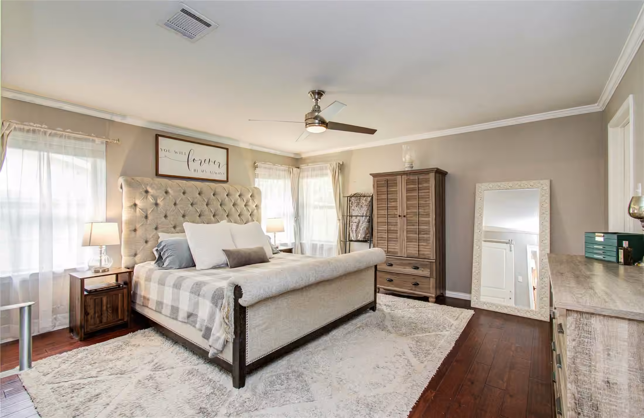 Photo 2 of 4846 Creekbend Drive, Houston, TX