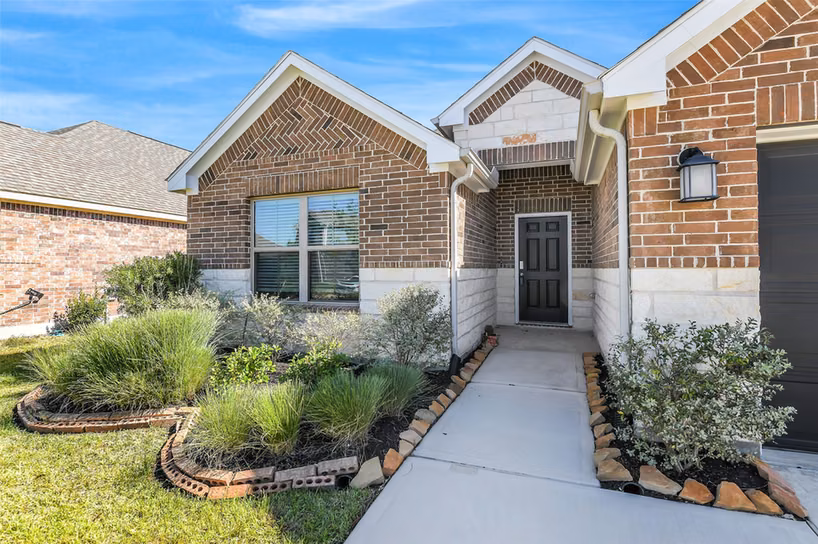 Photo of 8522 Jetty Glen Drive, Cypress, TX
