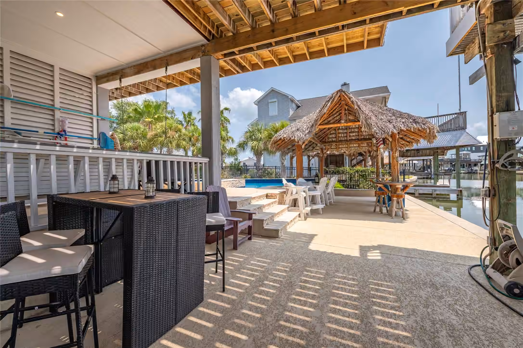 Photo 4 of 1331 Coral Way, Tiki Island, TX