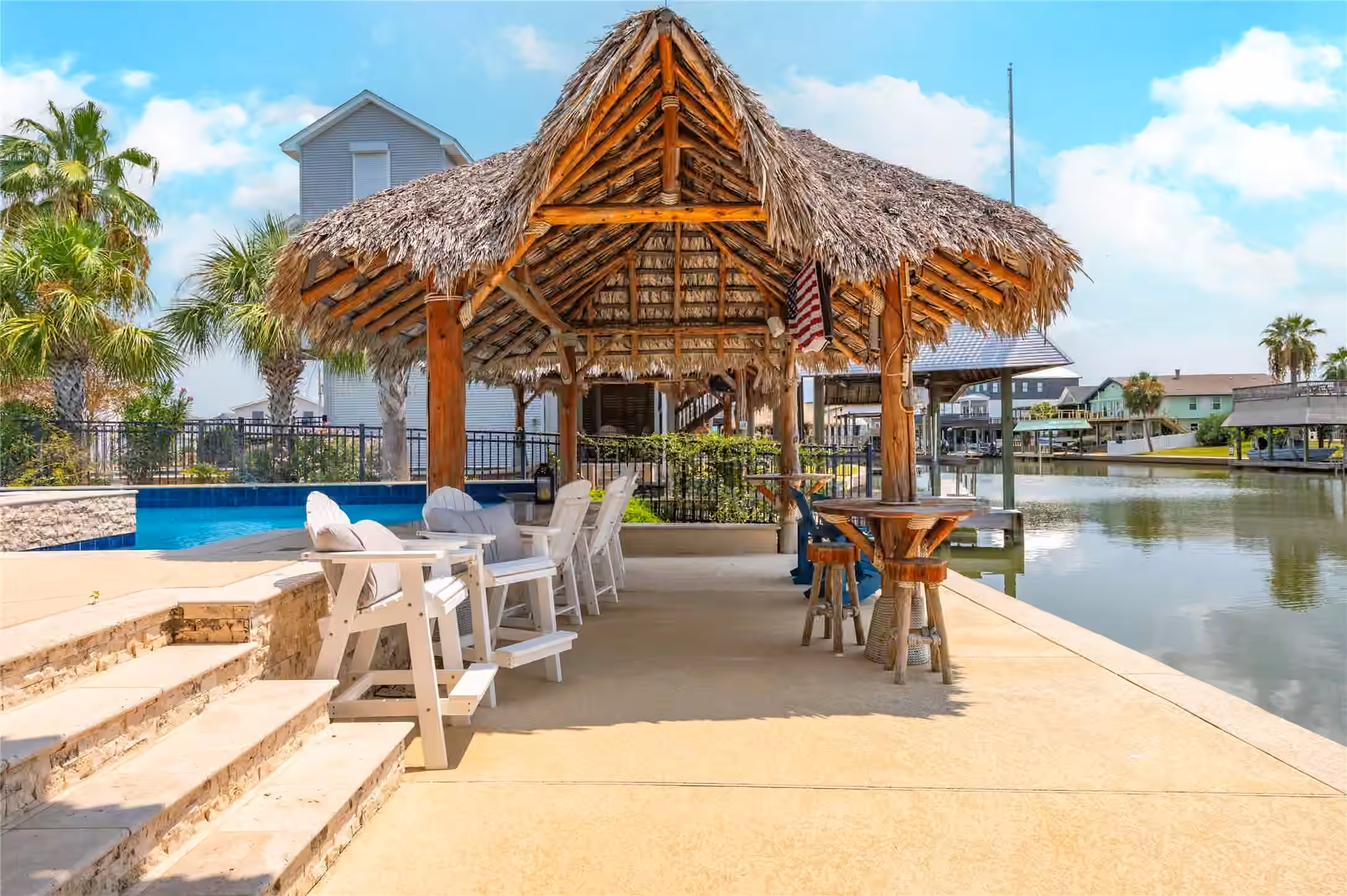 Photo 5 of 1331 Coral Way, Tiki Island, TX