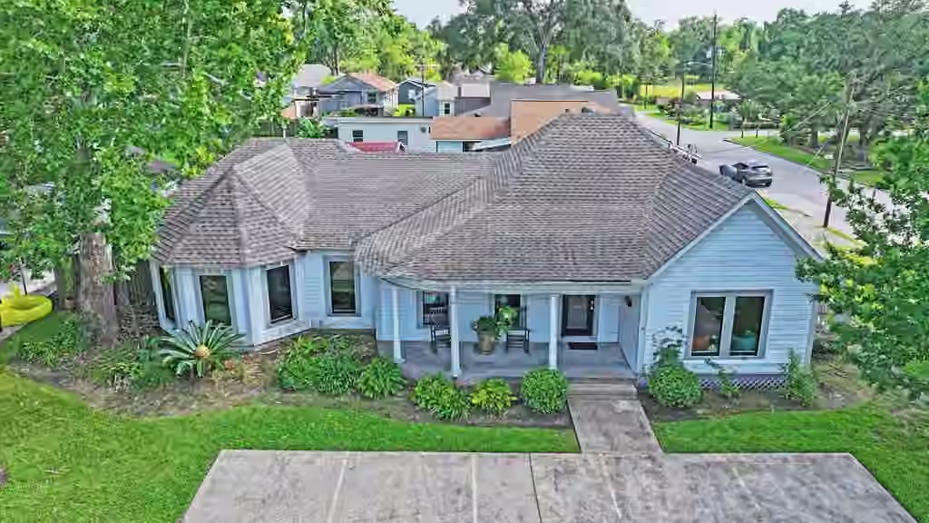 Photo 3 of 502 Staitti Street, Humble, TX