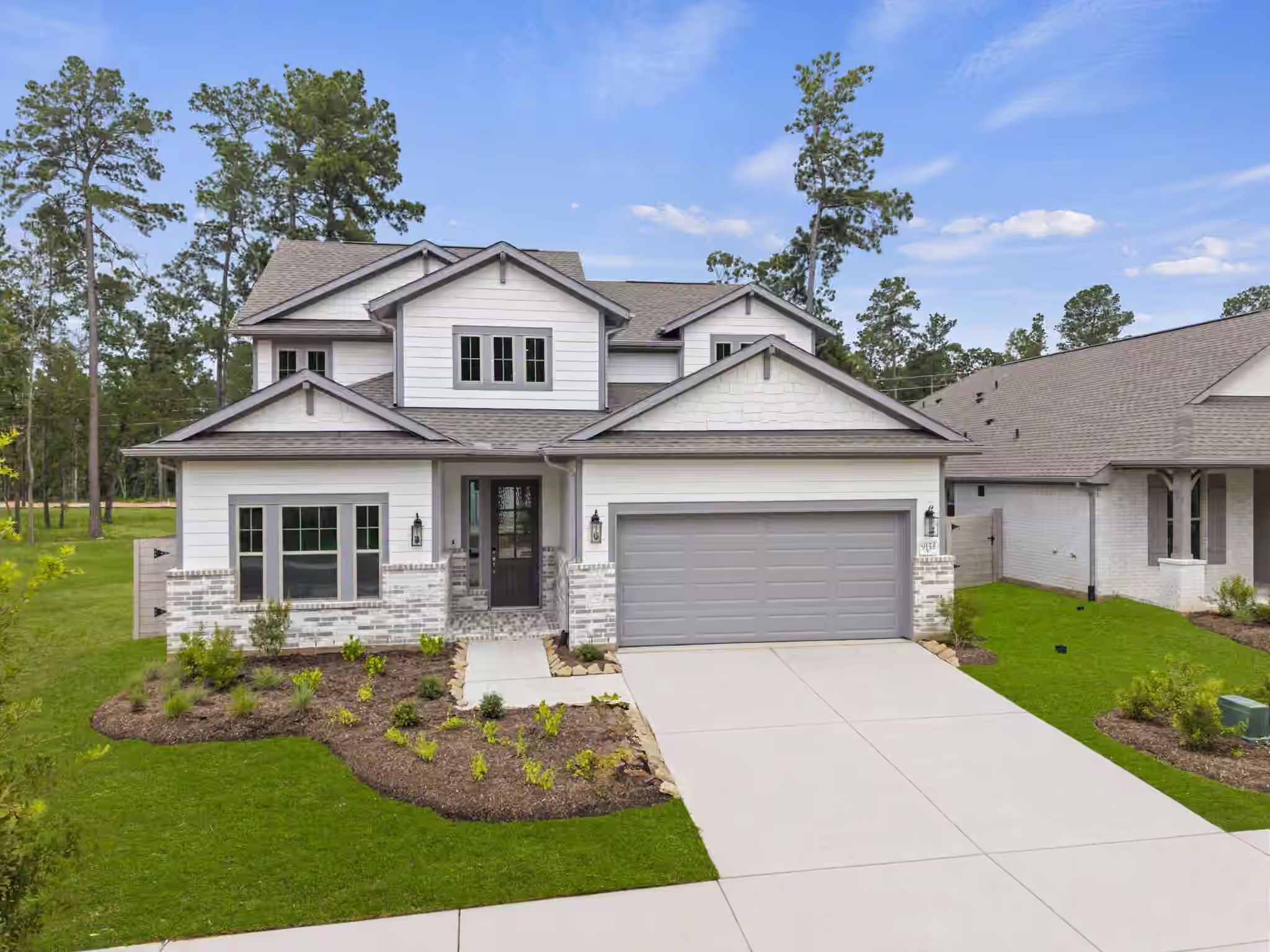 Photo 2 of 9153 Grand Jubilee Drive, Montgomery, TX