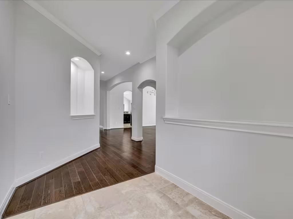 Photo 5 of 6302 Fisher Reef Drive, Beach City, TX