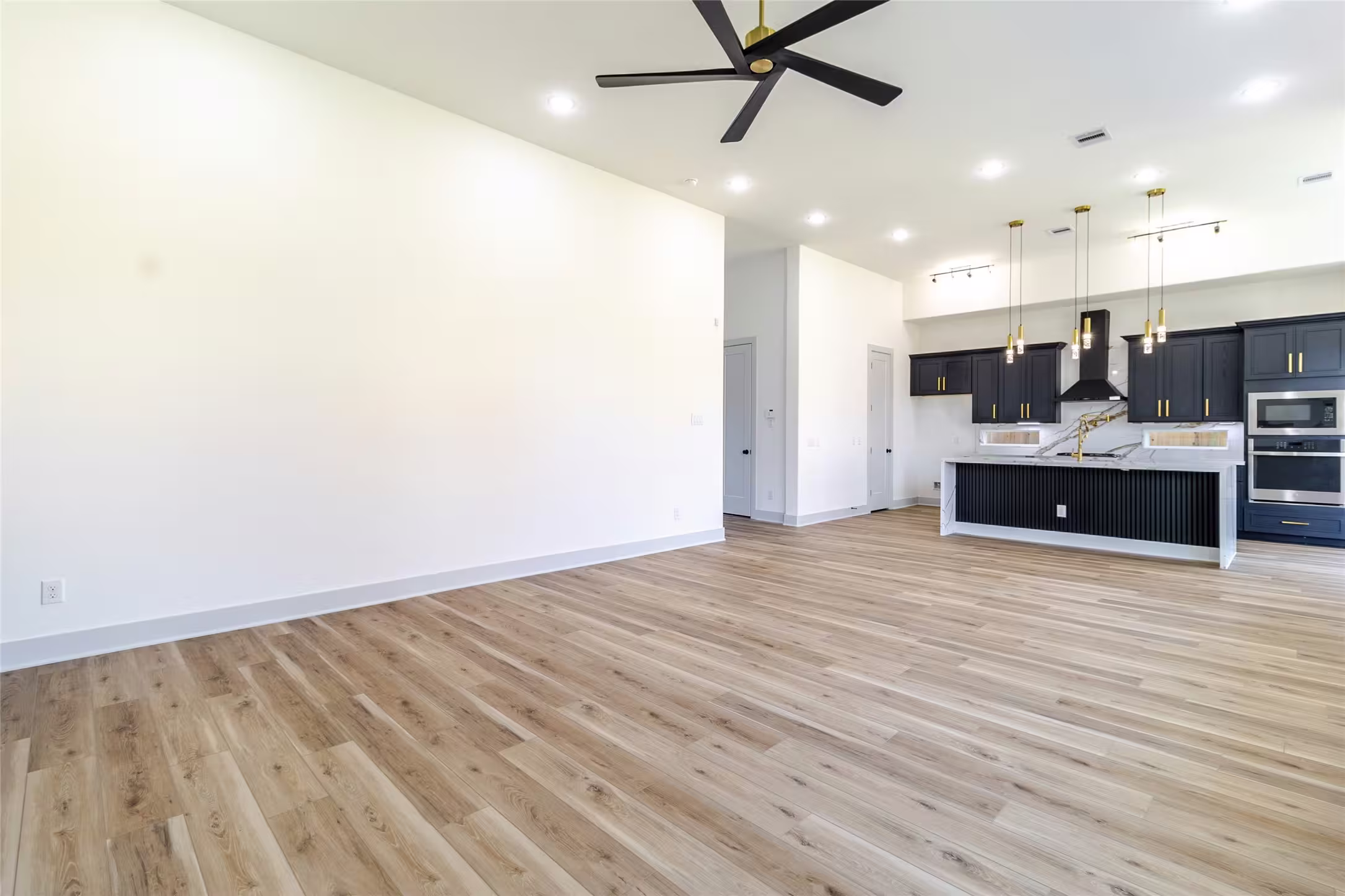 Photo 7 of 4103 Kewanee Street, Houston, TX