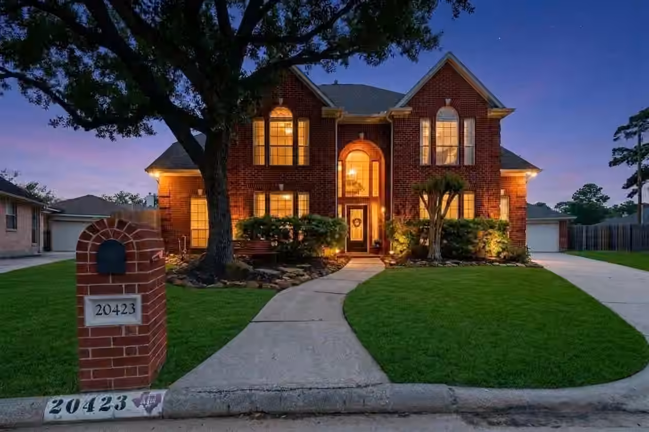 Photo 2 of 20423 Forest Drive, Spring, TX