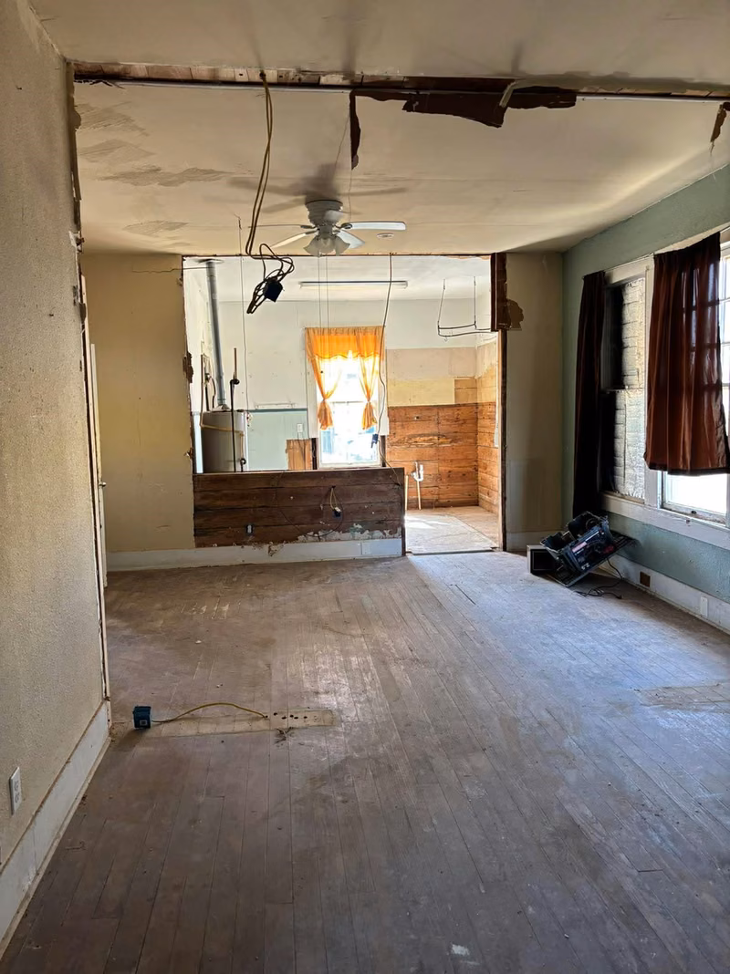 Photo 3 of 4311 Bernardo De Galvez Avenue, Galveston, TX