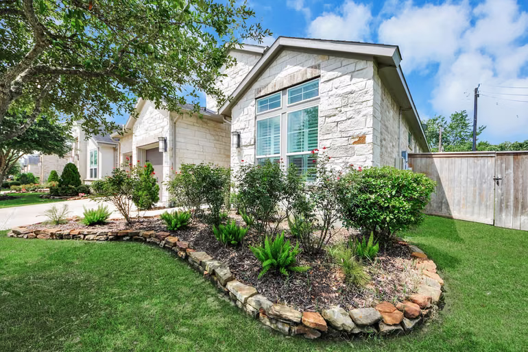 Photo 3 of 13202 James Terrace Lane, Houston, TX