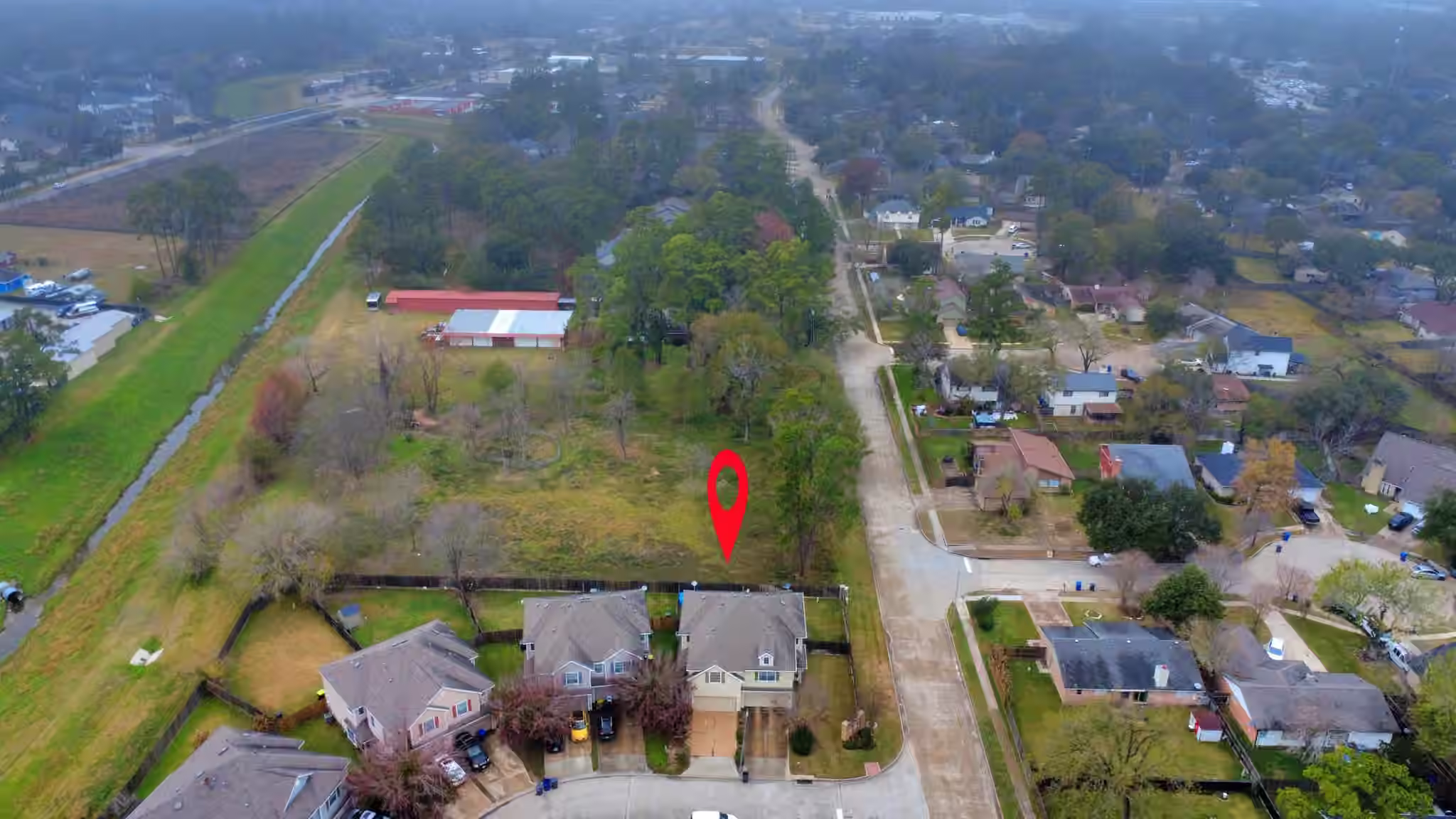 Photo 2 of 17267 Oakwood Chase Drive, Spring, TX