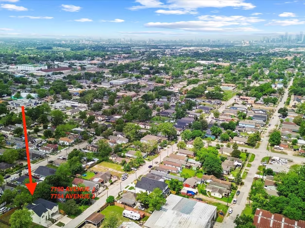 Photo of 7754 Avenue J, Houston, TX