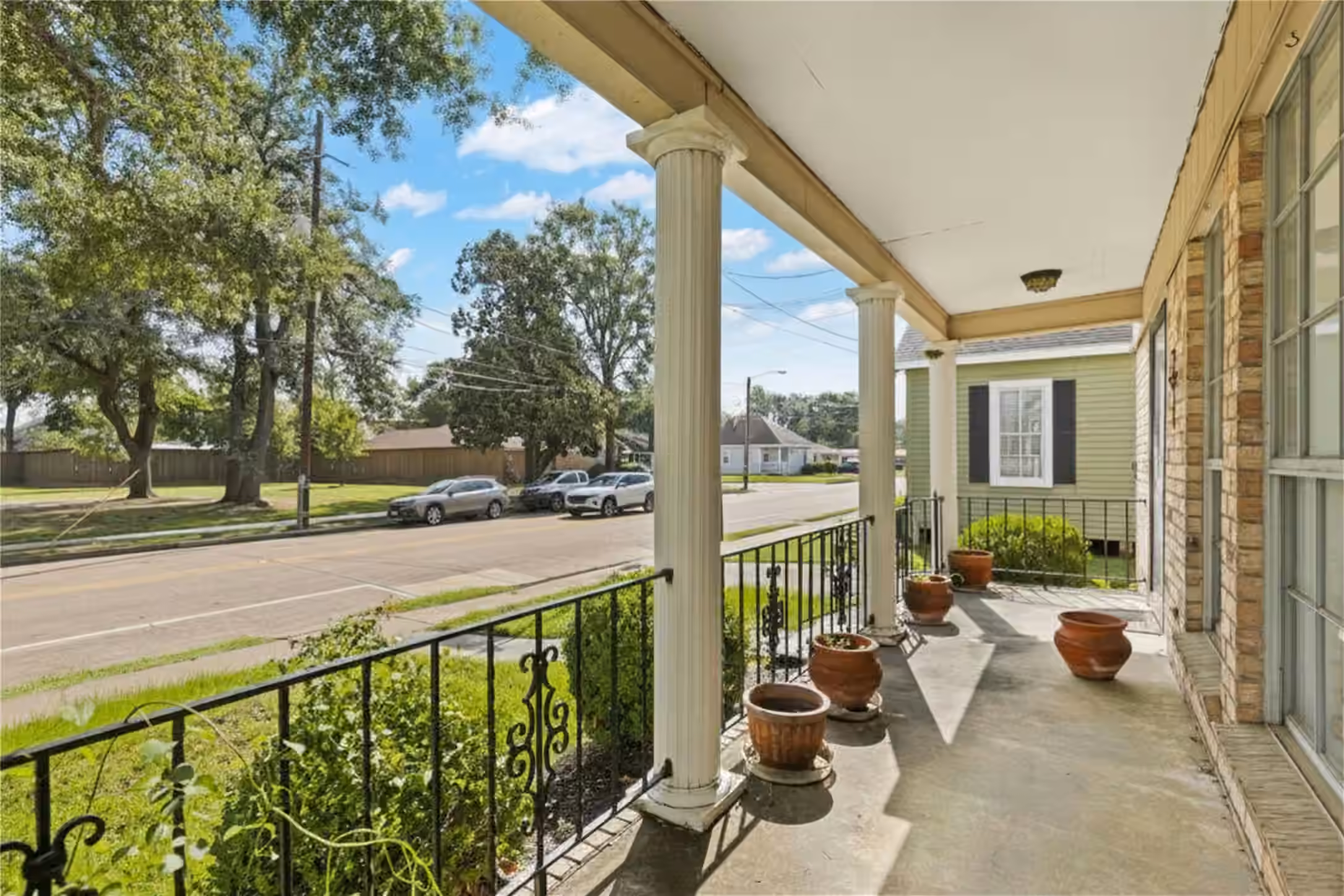 Photo 6 of 510 E Main Street, Humble, TX