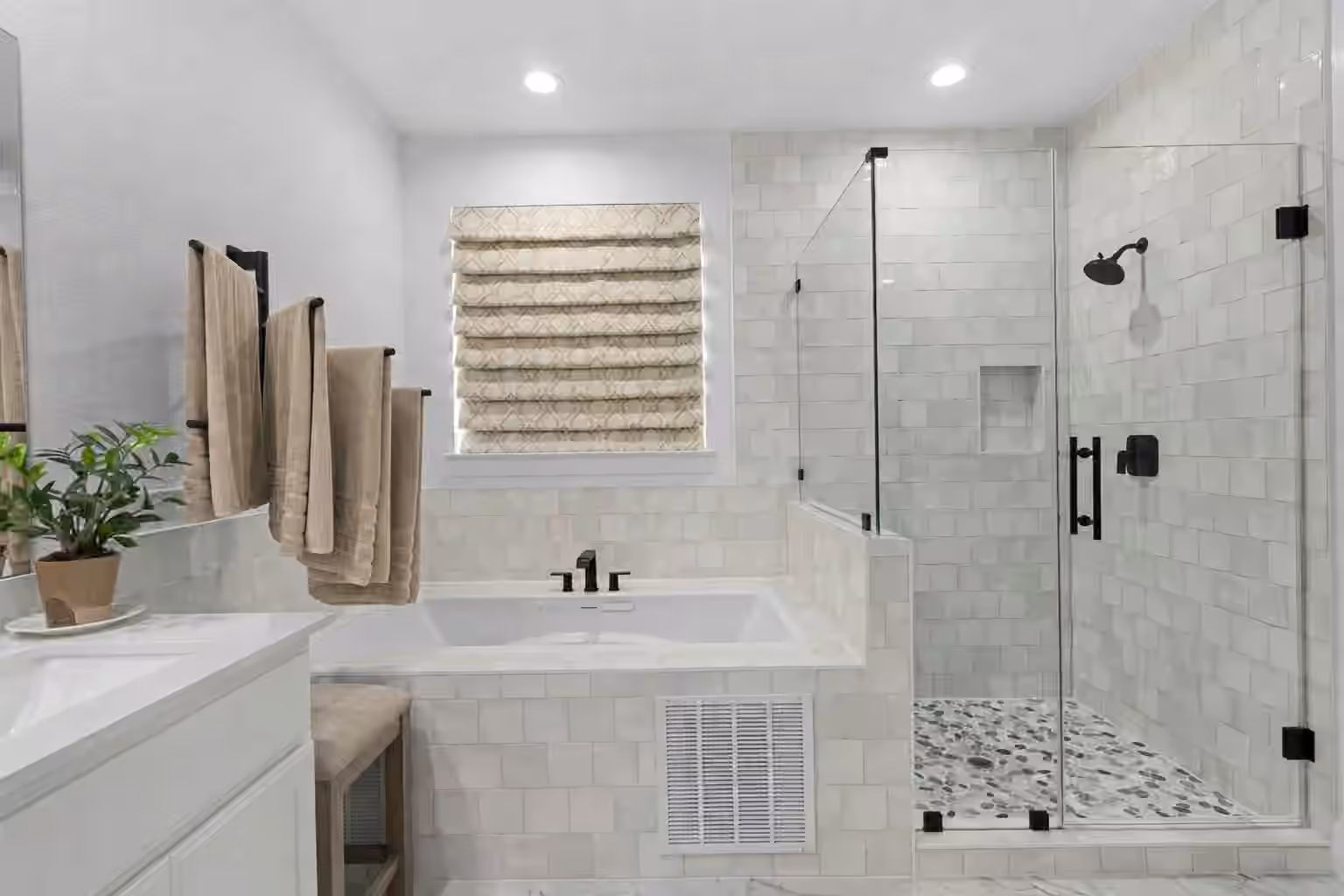 Photo 7 of 6595 Sweet Marjoram Lane, Conroe, TX