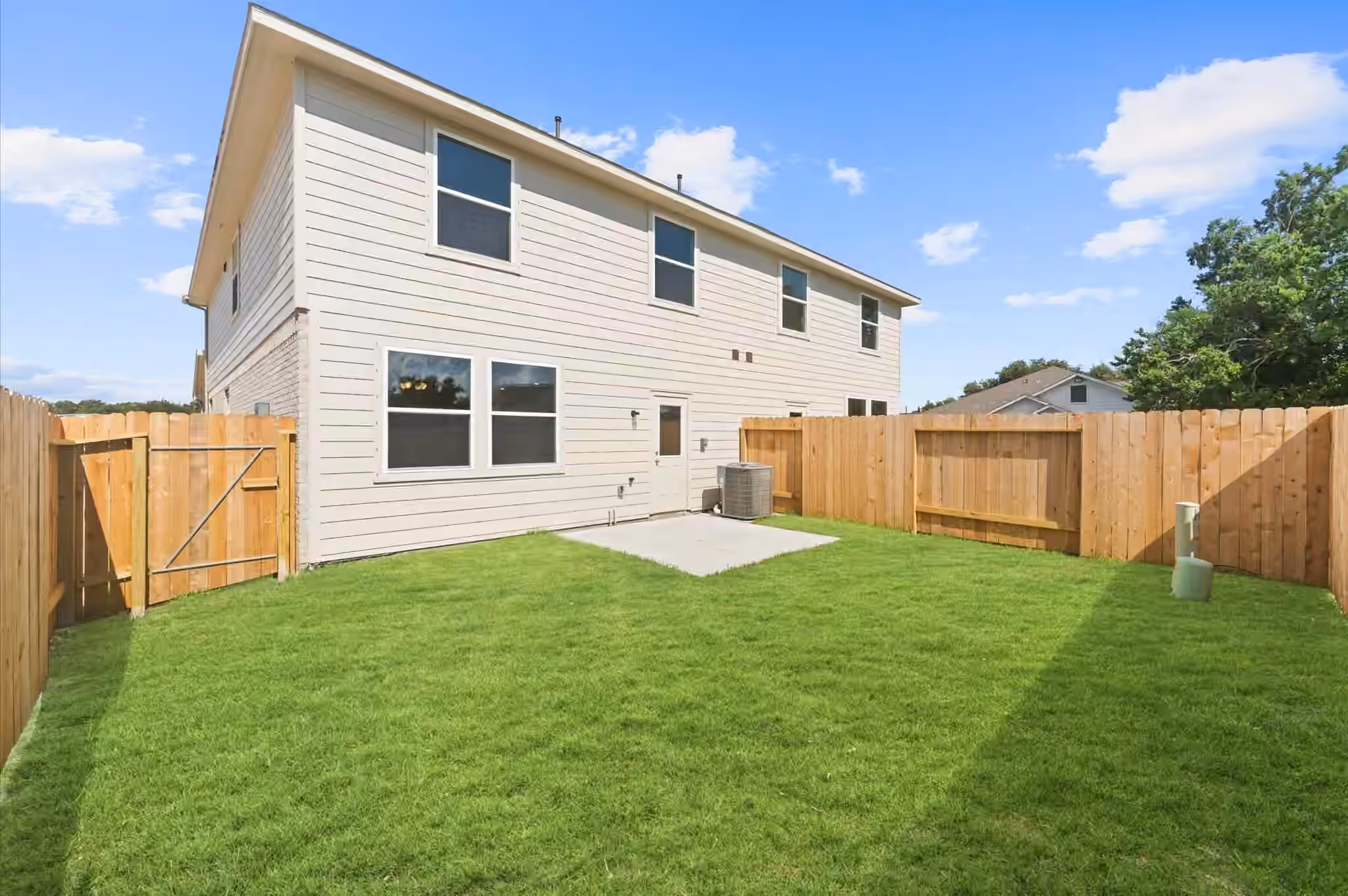 Photo 6 of 1367 Mixander Way, La Porte, TX