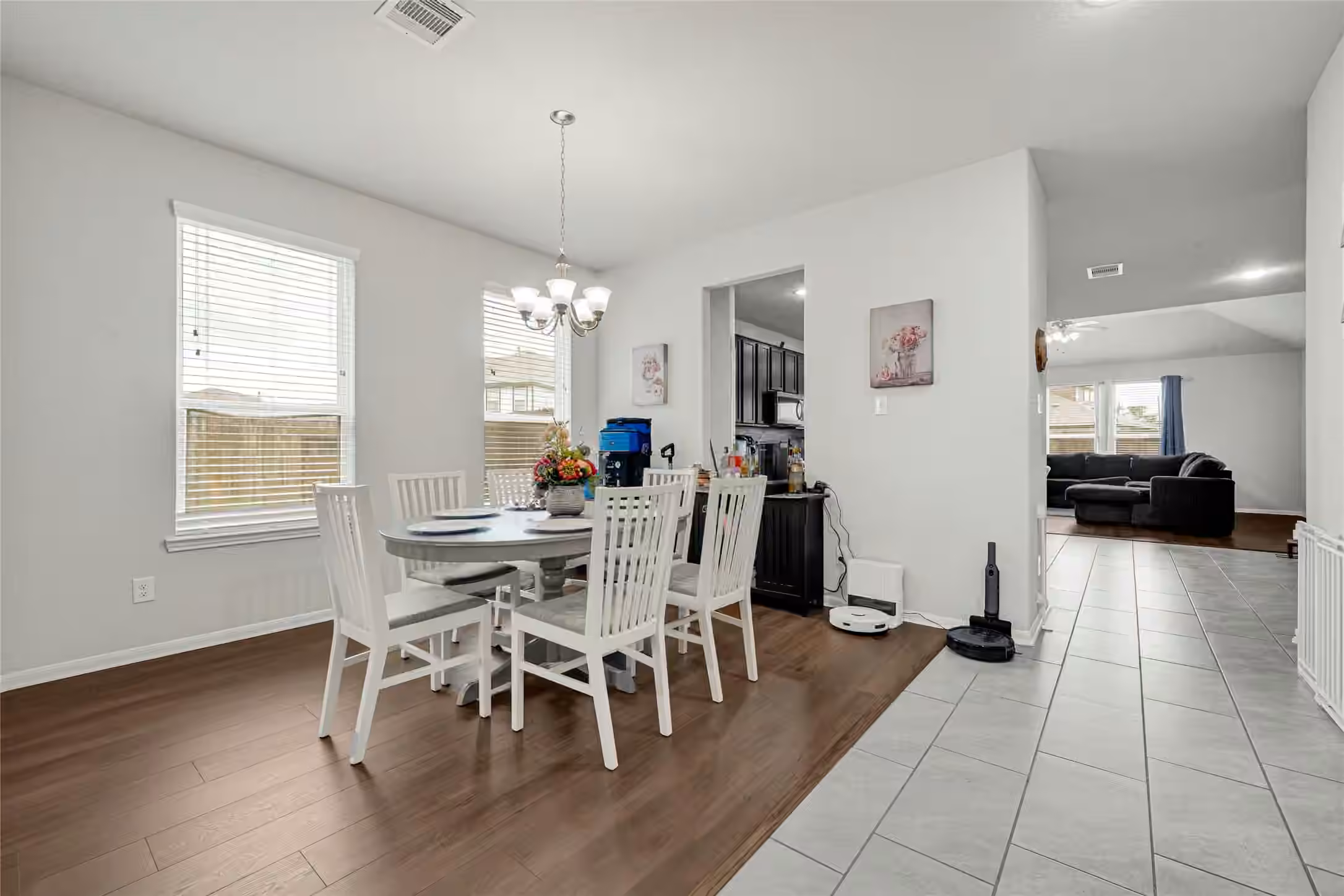 Photo 7 of 11115 Larkspur Dale Court, Houston, TX