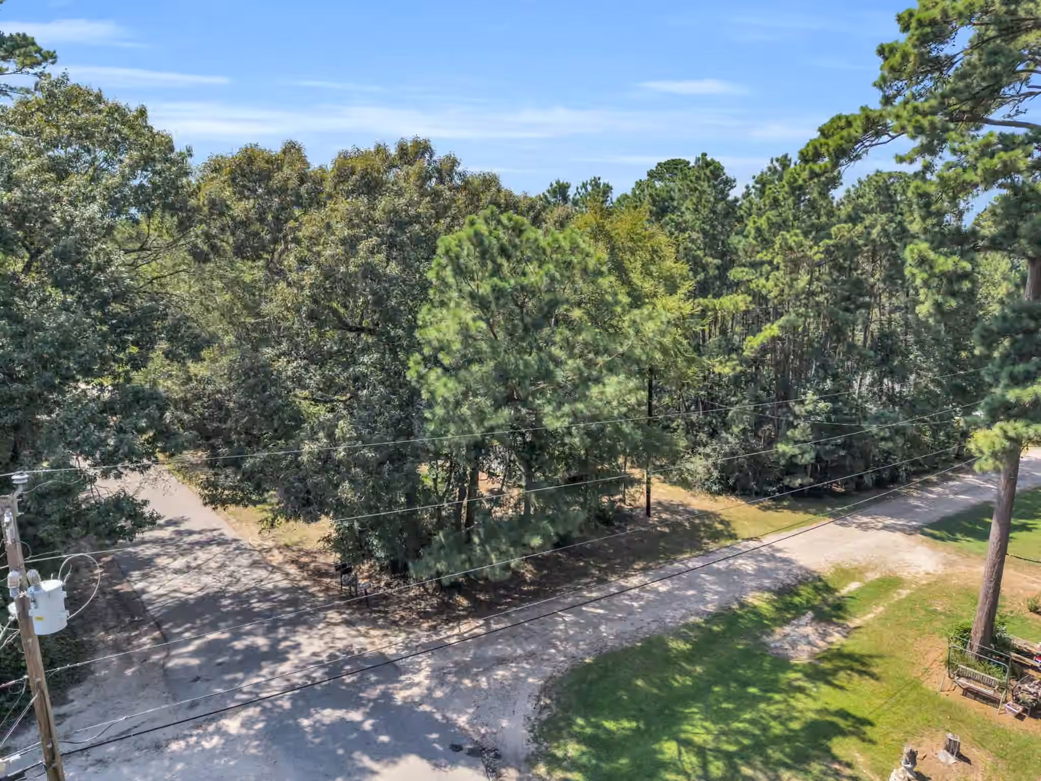 Photo 3 of 15861 Evergreen Lane, Montgomery, TX