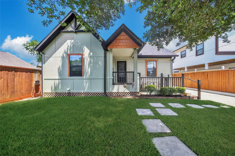 Photo of 2314 Carr Street, Houston, TX