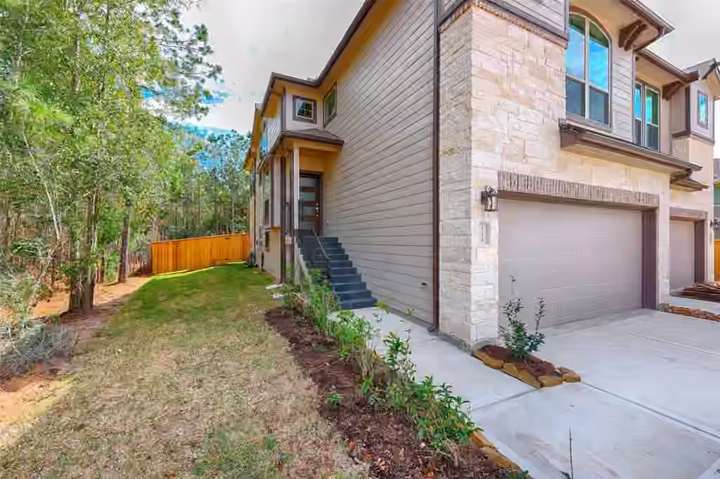 Photo 2 of 115 Handley Drive, Montgomery, TX