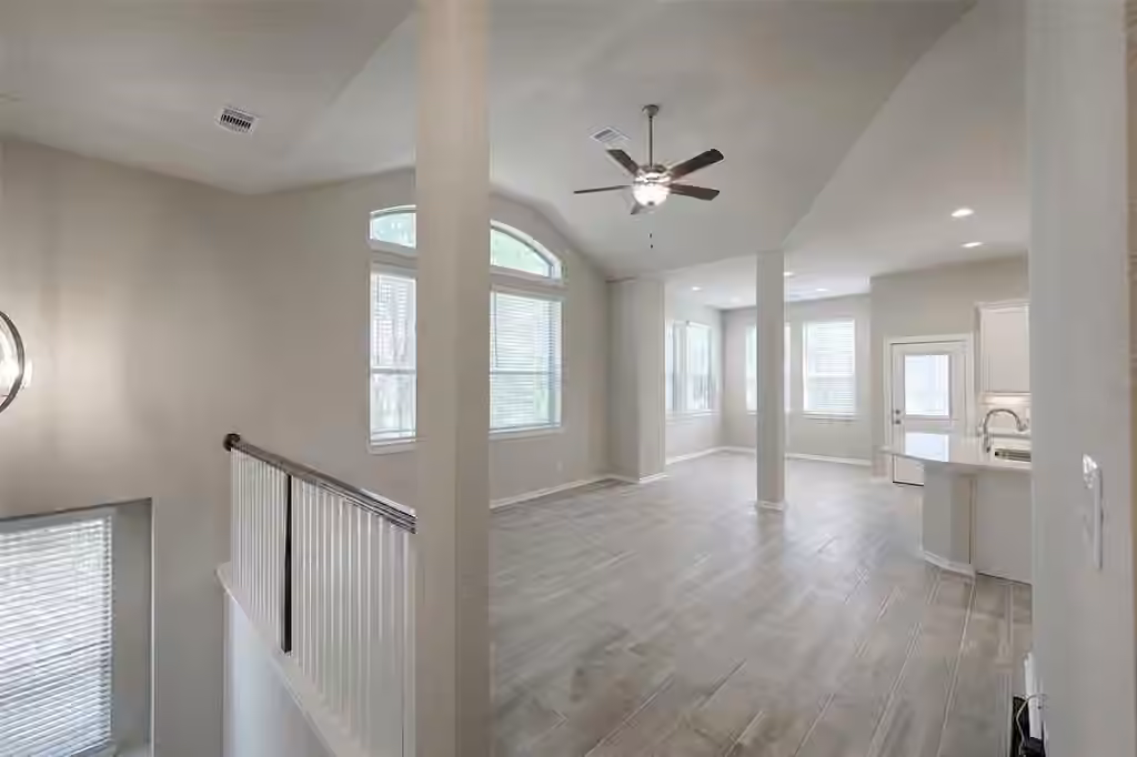 Photo 5 of 115 Handley Drive, Montgomery, TX