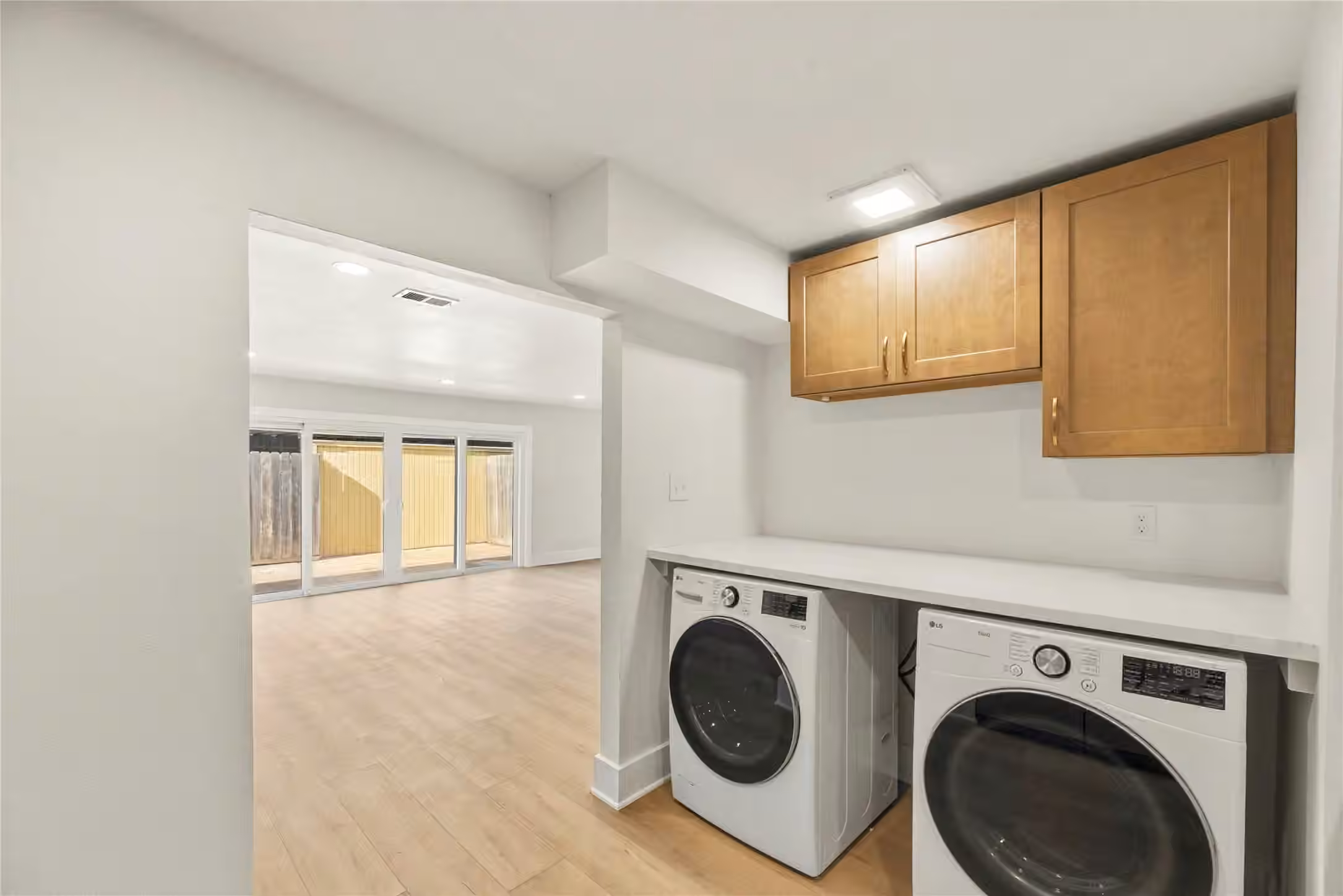 Photo 6 of 13194 Trail Hollow Drive 3194, Houston, TX