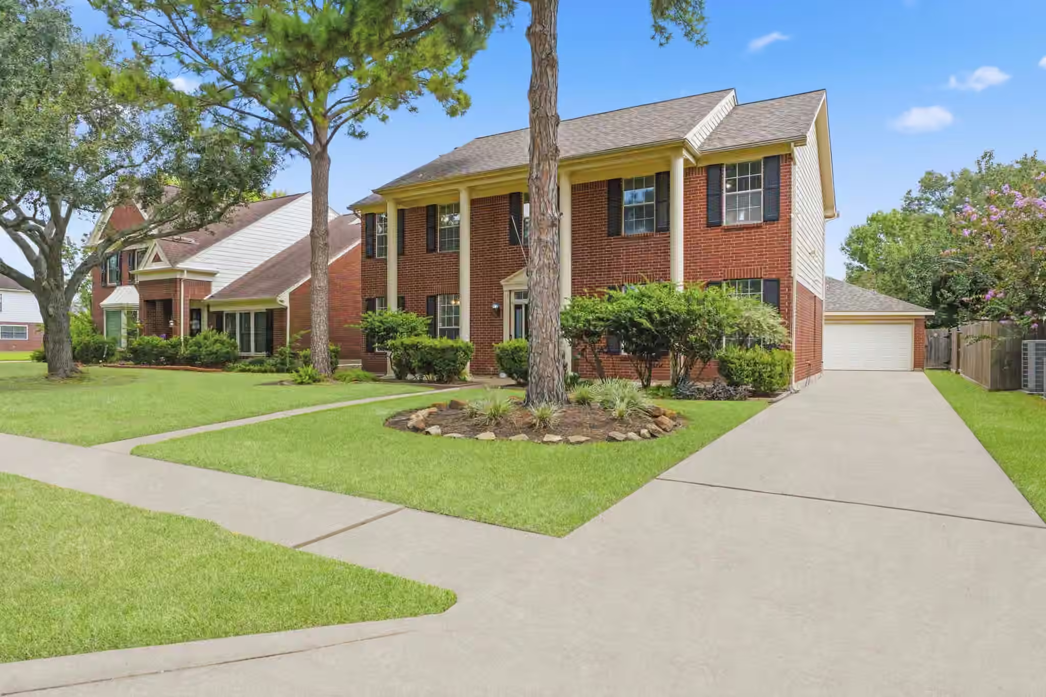 Photo 3 of 17518 Rustling Aspen Lane, Houston, TX
