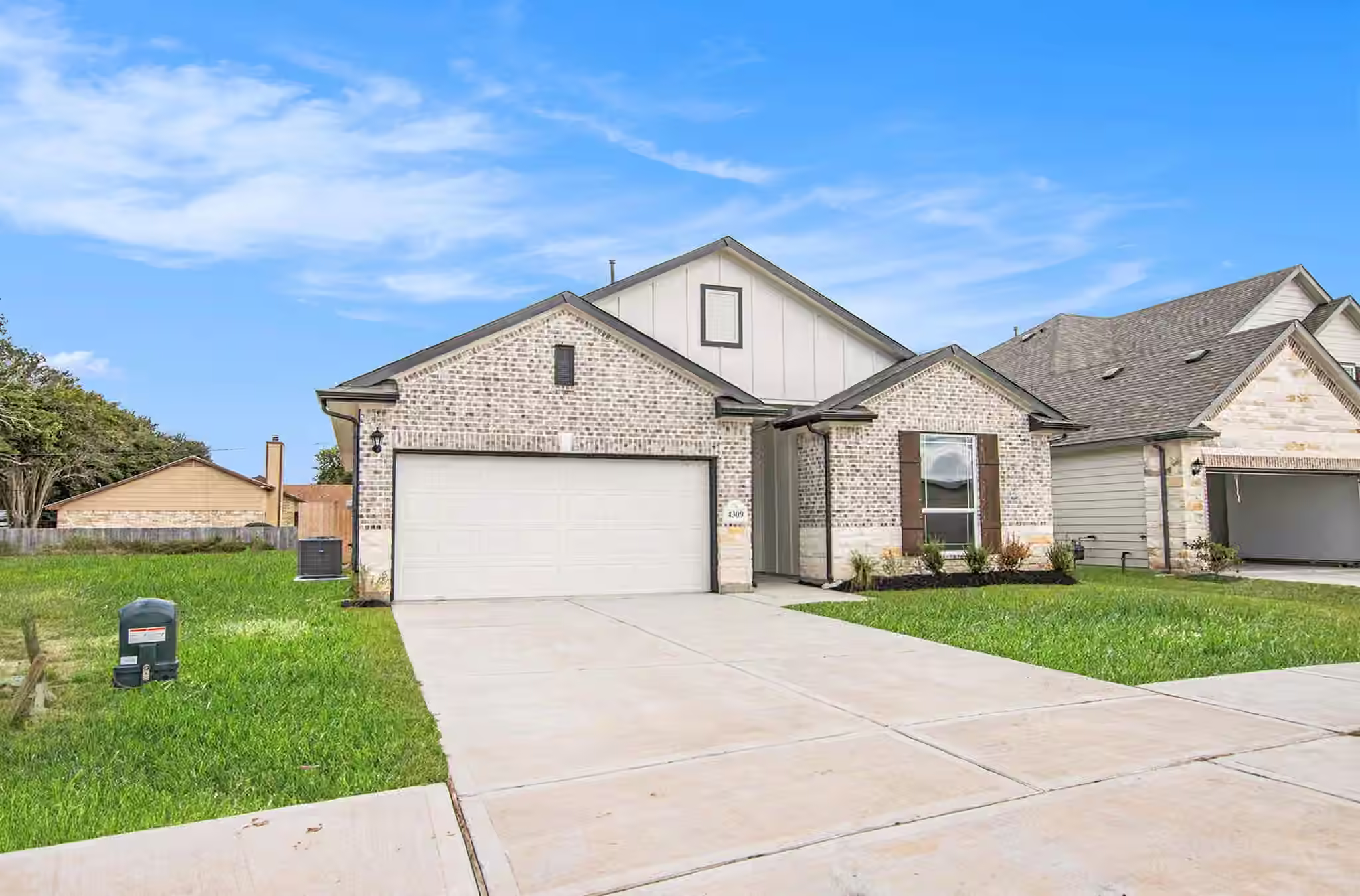 Photo 2 of 4309 Ellison Street, Bay City, TX