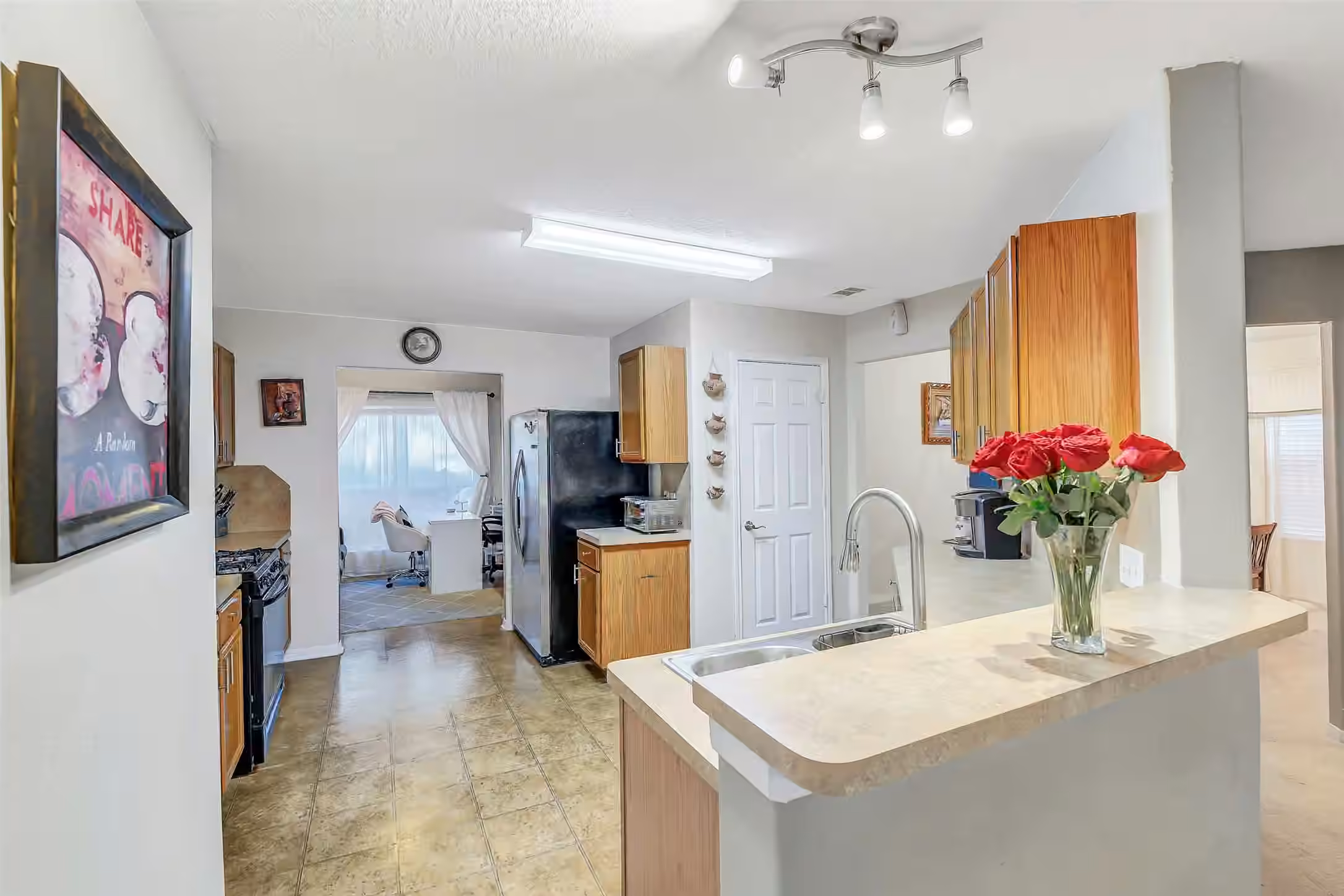 Photo 5 of 3407 Apple Dale Drive, Houston, TX