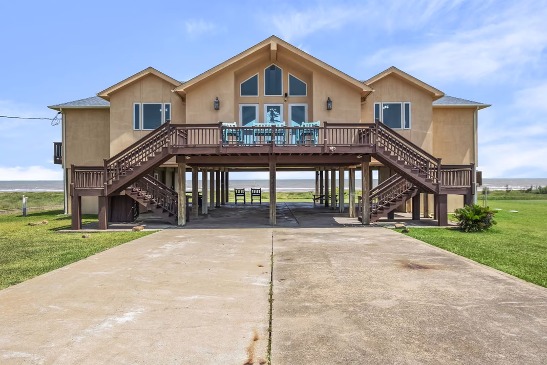 Photo 6 of 878 County Road 230, Sargent, TX