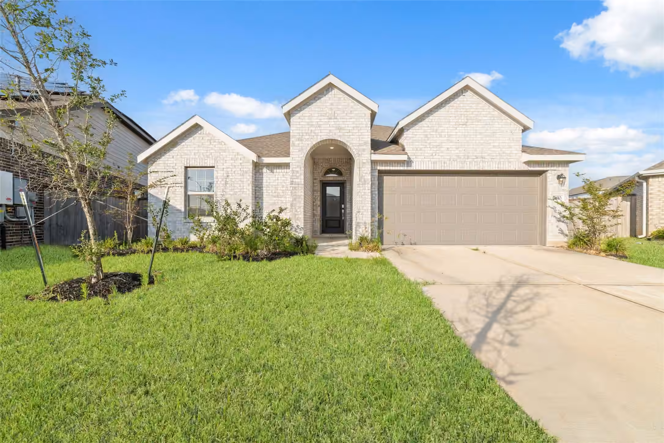 Photo of 7410 Hillside Arbor Drive, Katy, TX 77493