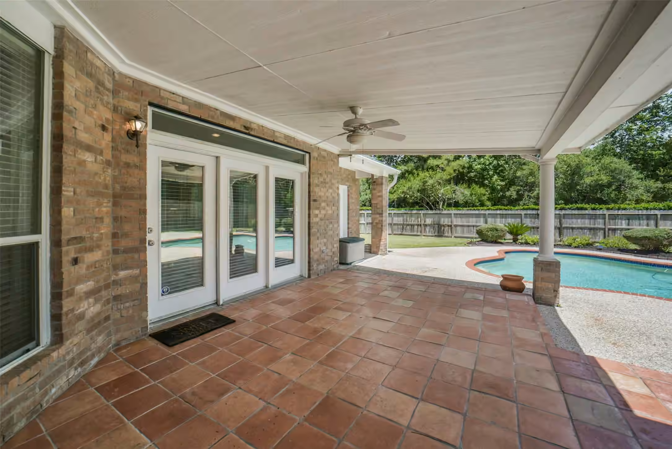 Photo 7 of 4711 N Pine Brook Way, Houston, TX