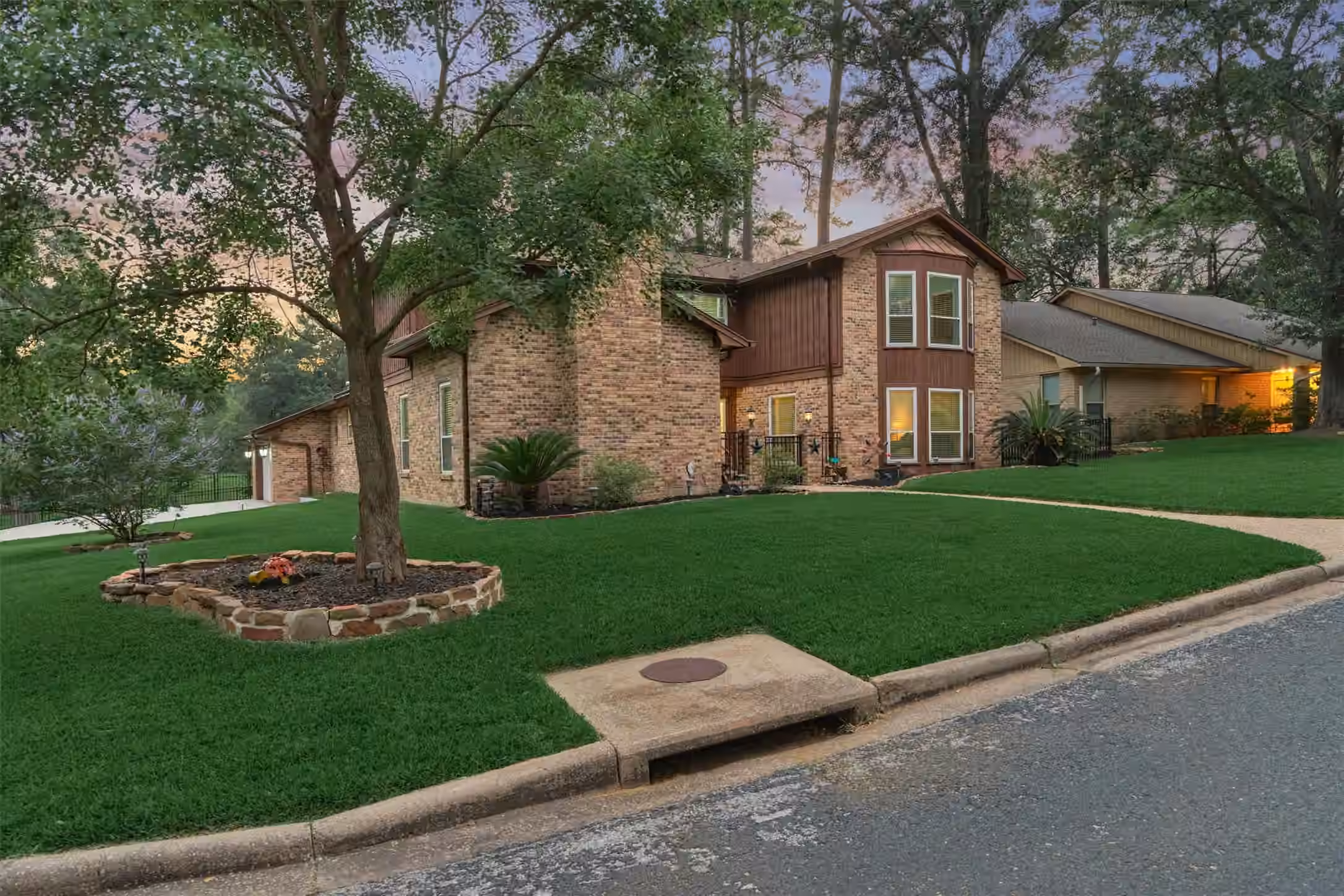 Photo 7 of 660 Hillcrest Drive, Huntsville, TX