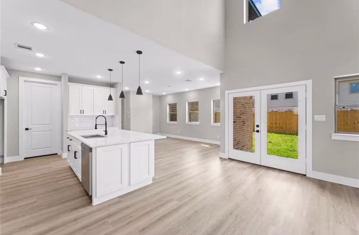 Photo 4 of 2518 LIGURIA LN, Spring, TX