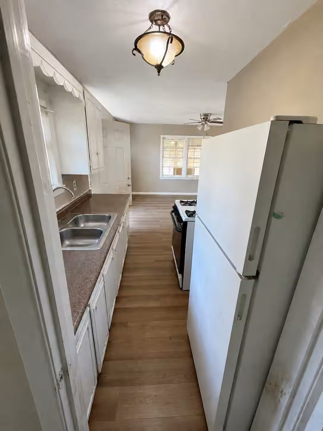 Photo 5 of 4606 Schroeder Street, Houston, TX