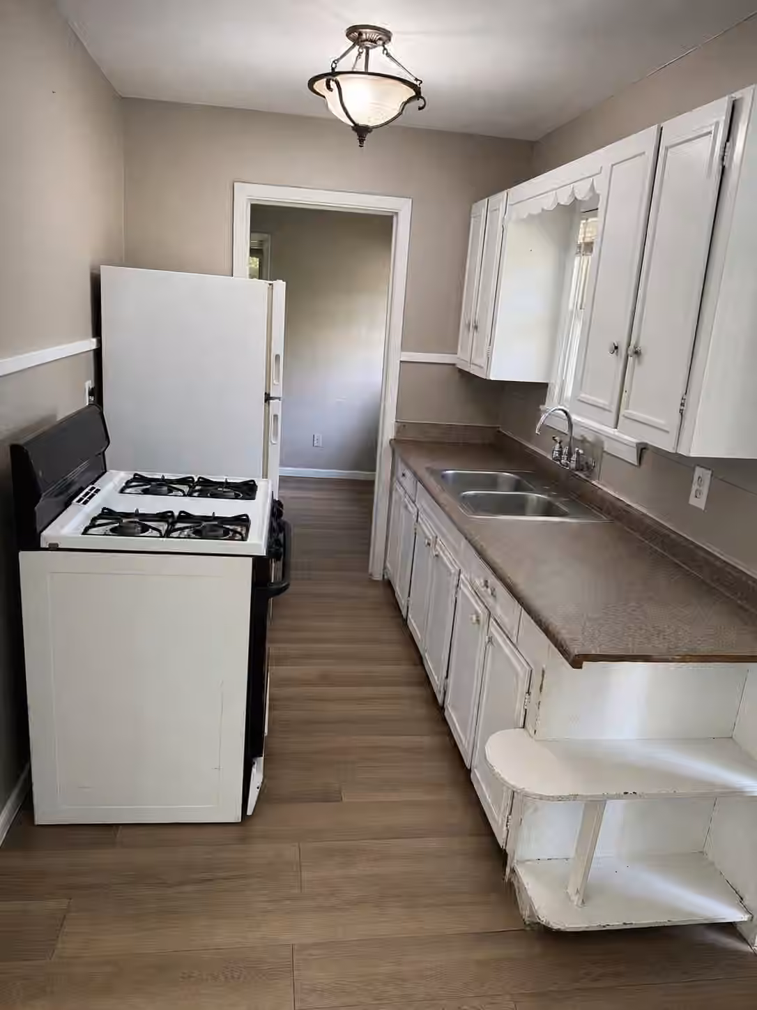 Photo 7 of 4606 Schroeder Street, Houston, TX