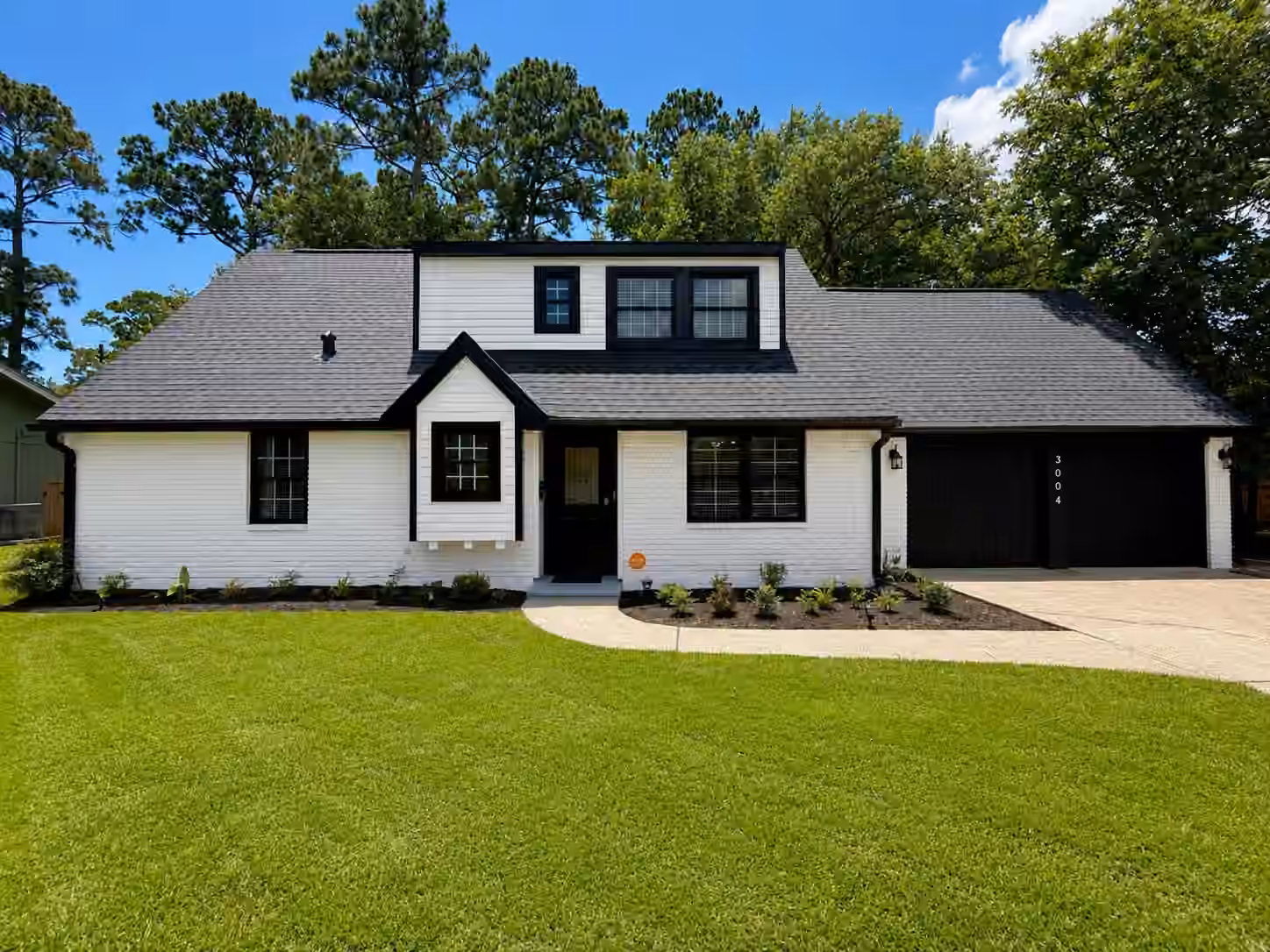 Photo of 3004 Woodland Drive, Dickinson, TX