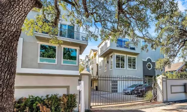 Photo of 3011 Houston Avenue B, Houston, TX 77009