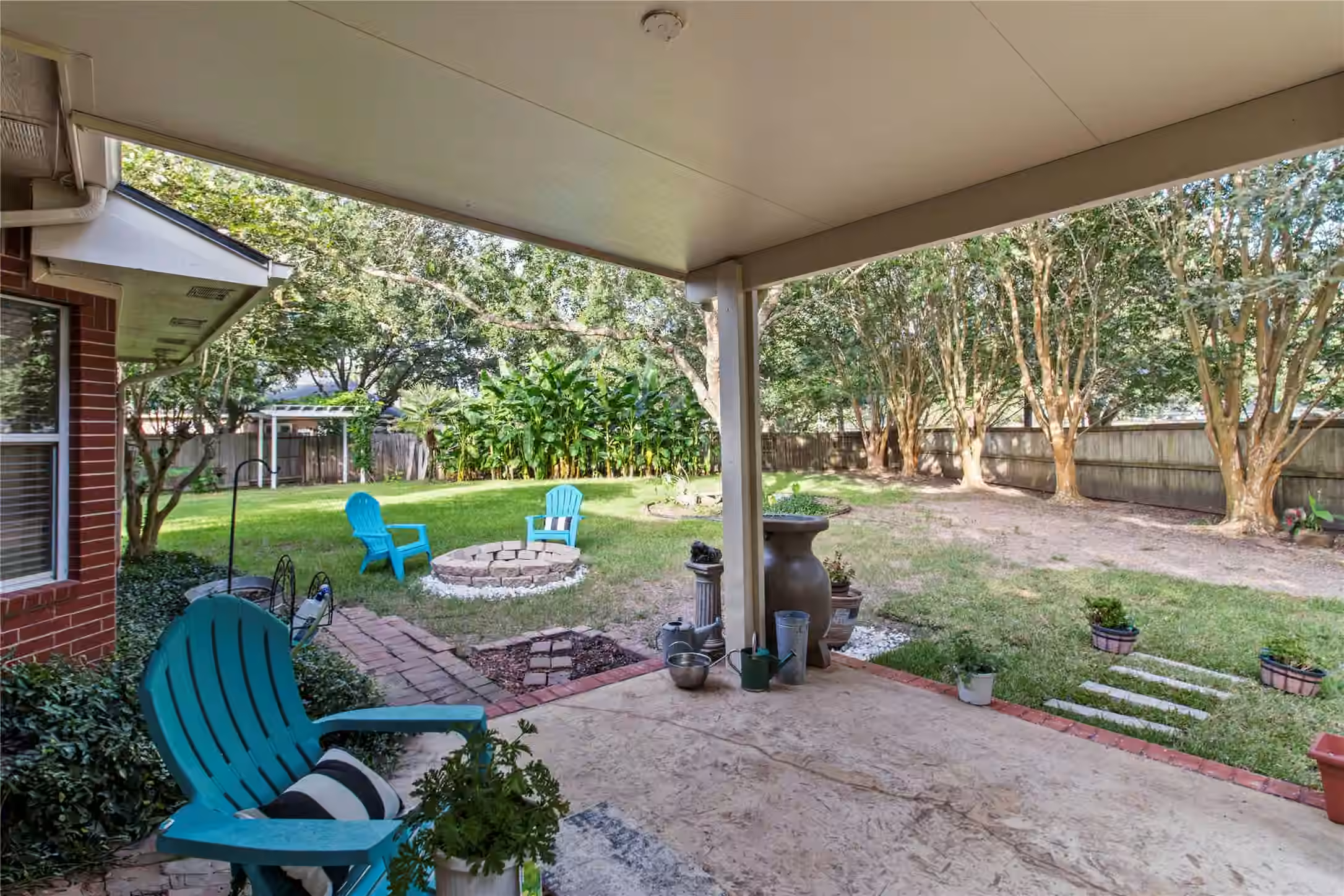 Photo 4 of 3814 Wellesley Court, Pearland, TX