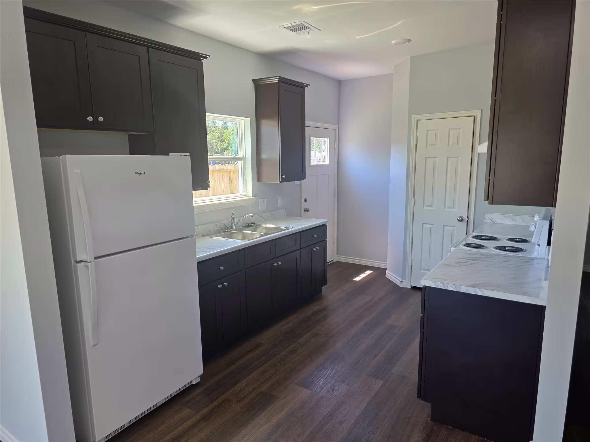 Photo 4 of 9903 Dipping Woods Street, Houston, TX