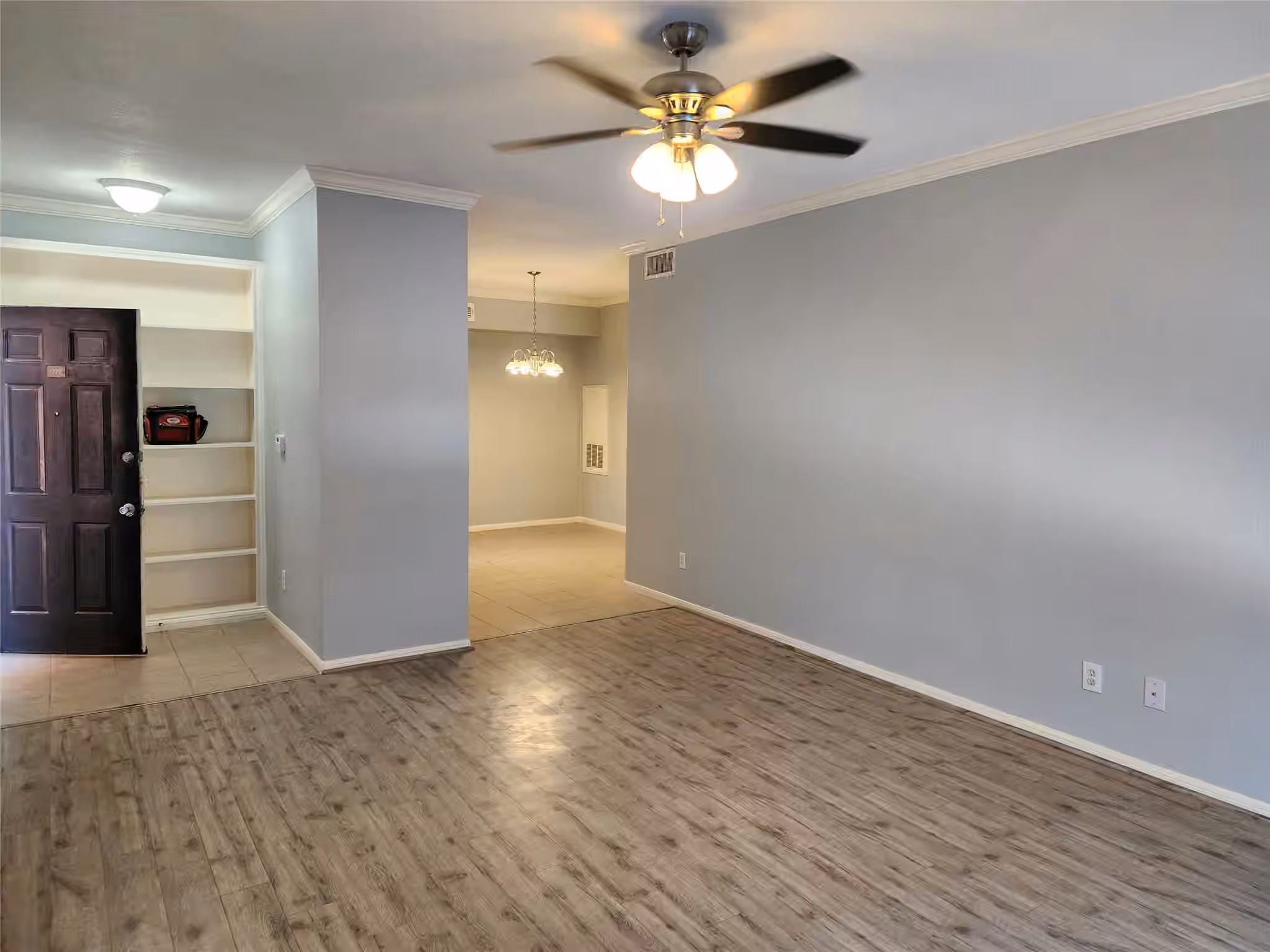 Photo 3 of 2255 Braeswood Park Drive 272, Houston, TX