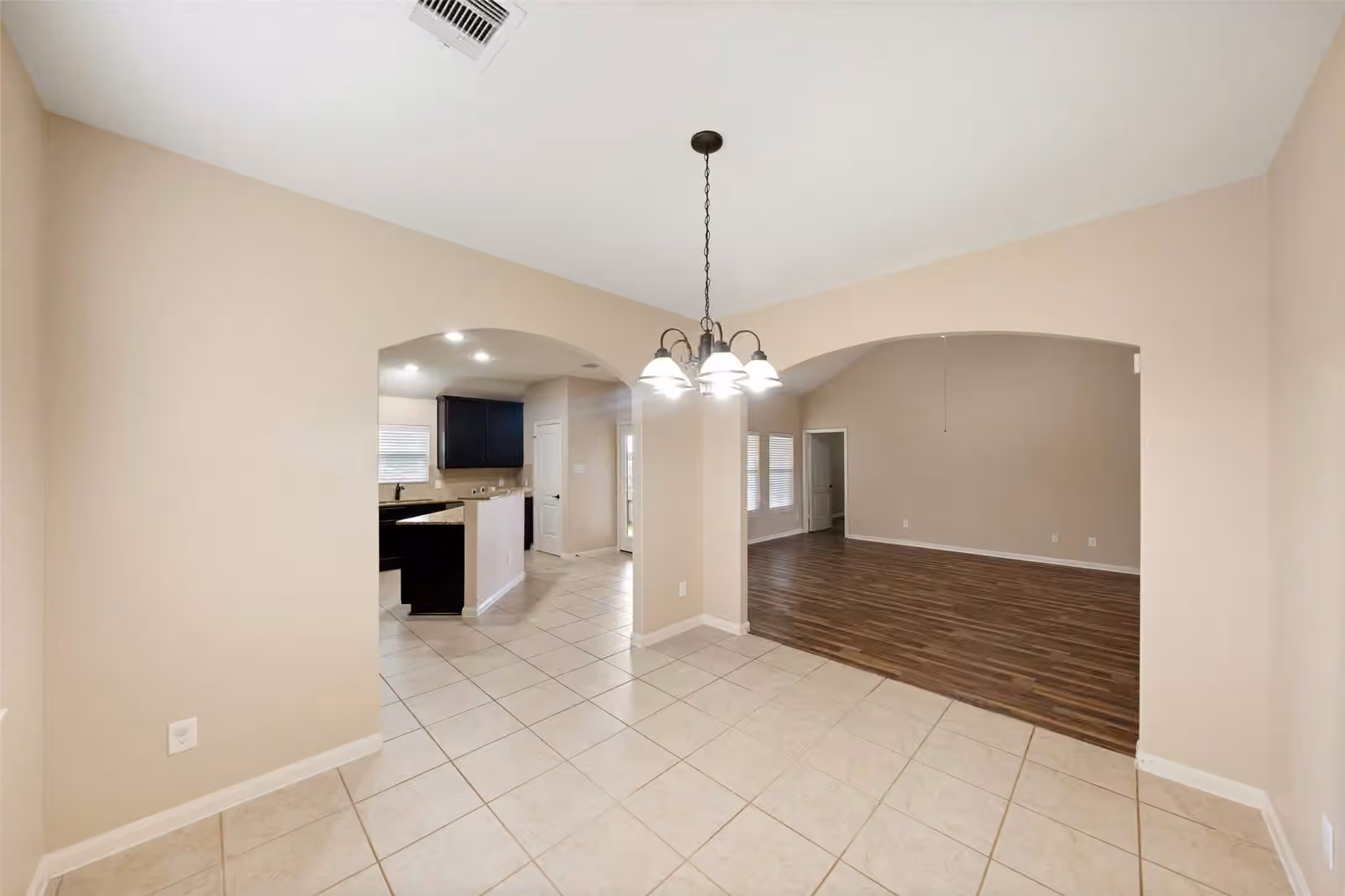 Photo 6 of 18856 Atascosa Trail, Magnolia, TX