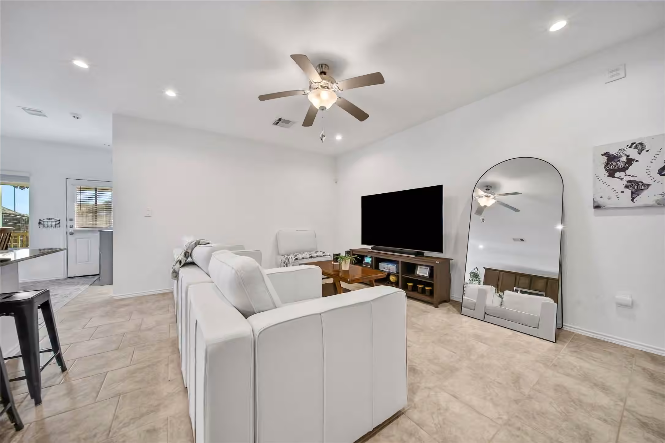Photo 3 of 7542 Cynomys Court, Rosharon, TX