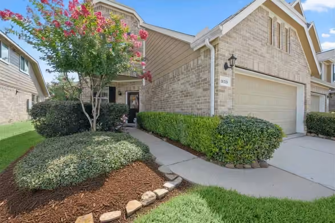 Photo 4 of 18718 Cypress Loch Drive, Spring, TX